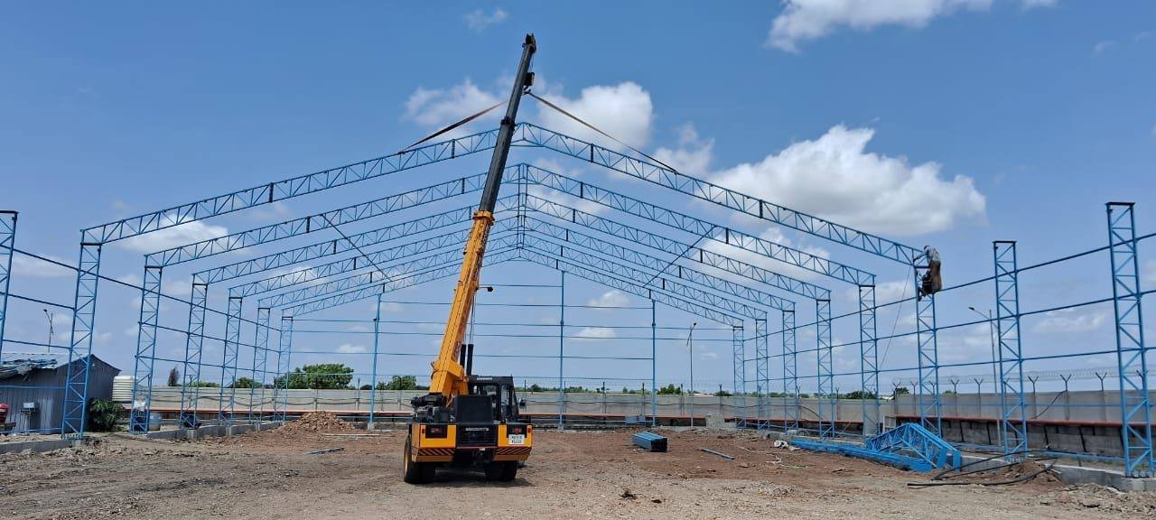 Warehouse shed frame going up on site